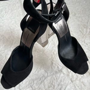 Dolce Vita suede sandals 👡